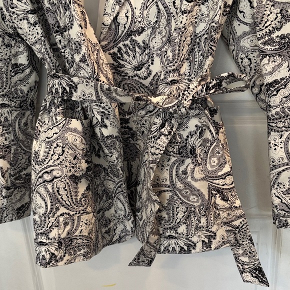 New York & Company Black and White Paisley Blazer - Picture 3 of 4